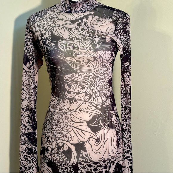 SHEIN Koi Mesh Oriental Art Maxi Dress - Picture 3 of 10